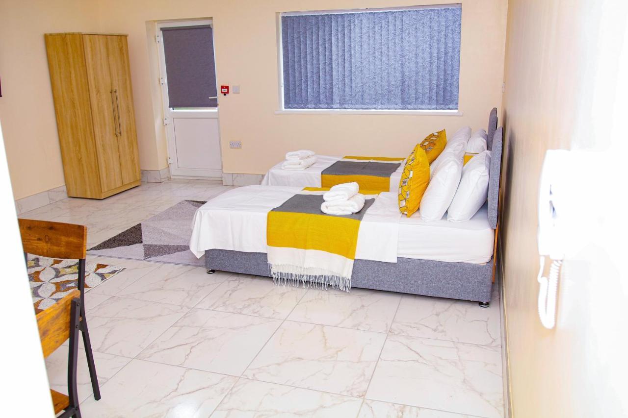 City Road Birmingham Apartments From 360Midlands, En-Suite Bagian luar foto