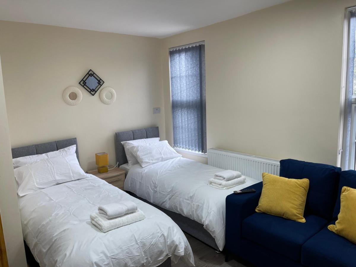 City Road Birmingham Apartments From 360Midlands, En-Suite Bagian luar foto