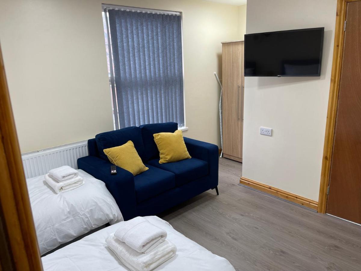 City Road Birmingham Apartments From 360Midlands, En-Suite Bagian luar foto